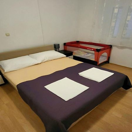 Apartment Dora Dubrovnik Bagian luar foto