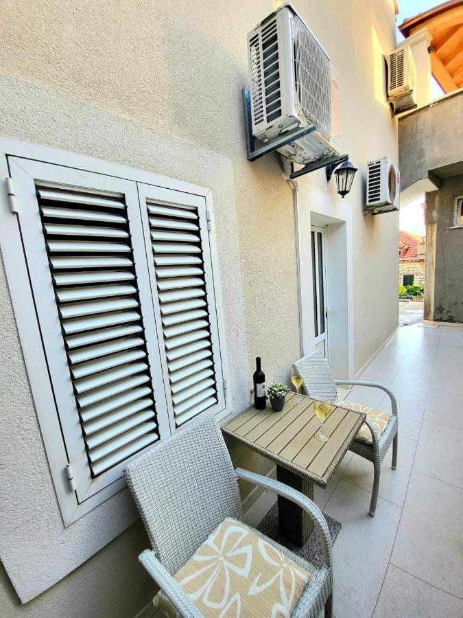 Apartment Dora Dubrovnik Bagian luar foto